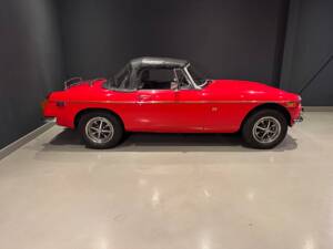 Imagen 10/49 de MG MGB (1977)