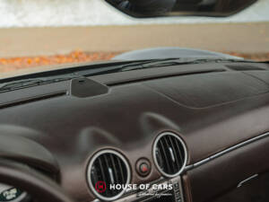 Image 40/45 of Porsche Boxster S (2006)