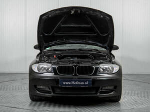 Afbeelding 39/50 van BMW 118i (2009)