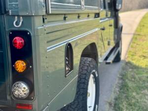 Afbeelding 14/56 van Land Rover Defender 130 Double Cab (2010)