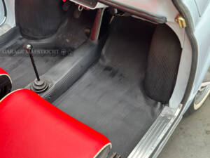 Image 36/102 of FIAT 500 D (1963)