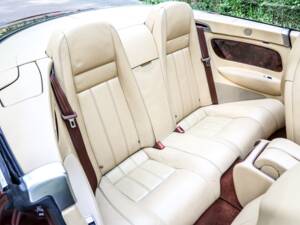 Bild 30/40 von Bentley Continental GTC (2007)