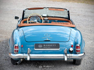 Imagen 27/50 de Mercedes-Benz 190 SL (1962)
