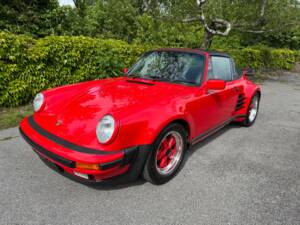 Bild 18/23 von Porsche 911 Carrera 3.2 (WTL) (1987)