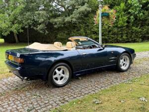 Image 14/27 of Aston Martin V8 Volante (1997)