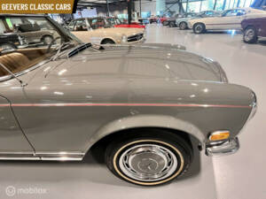 Immagine 9/33 di Mercedes-Benz 280 SL (1968)