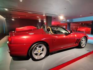 Imagen 3/9 de Ferrari 550 Barchetta (2001)