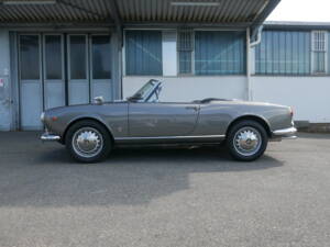 Imagen 3/68 de Alfa Romeo Giulia 1600 Spider (1964)