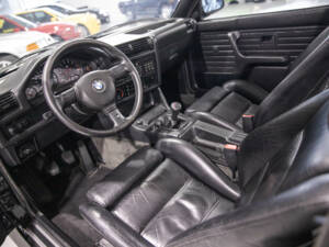 Image 26/37 de BMW M3 (1987)