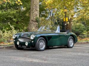 Imagen 49/50 de Austin-Healey 3000 Mk II (BJ7) (1964)