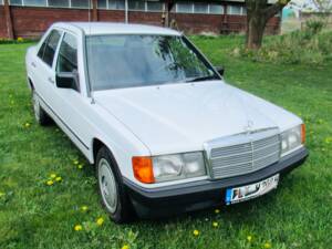 Bild 1/25 von Mercedes-Benz 190 D 2.5 (1986)