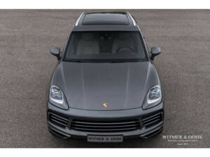 Image 9/38 of Porsche Cayenne (2019)