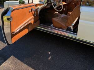Image 7/19 of Mercedes-Benz 250 SE (1965)