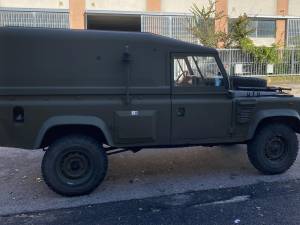 Image 10/50 of Land Rover 110 (1989)