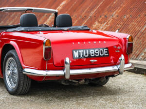 Bild 20/45 von Triumph TR 4A IRS (1967)