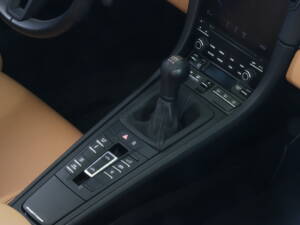 Image 10/20 of Porsche 911 Speedster (2019)