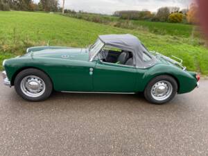 Image 1/10 of MG MGA 1600 (1960)