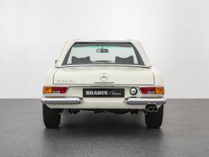 Image 8/20 of Mercedes-Benz 280 SL (1968)