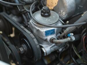 Image 47/50 de Mercedes-Benz 380 SEC (1982)