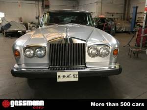 Immagine 2/6 di Rolls-Royce Silver Shadow I (1976)