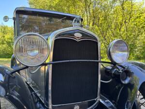 Image 16/28 of Ford Model A Tudor Sedan (1931)