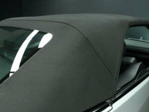 Immagine 22/30 di Mercedes-Benz E 320 &quot;Final Edition&quot; (1997)