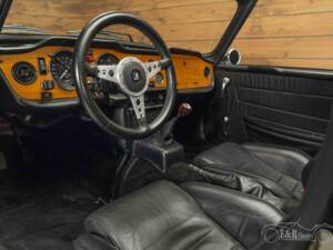 Bild 13/19 von Triumph TR 6 PI (1973)