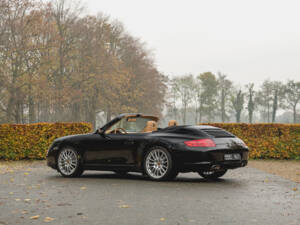 Afbeelding 22/96 van Porsche 911 Carrera 4 (2006)