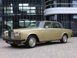 Image 9/37 of Rolls-Royce Silver Shadow II (1978)