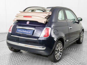 Bild 25/50 von FIAT 500 C (2011)