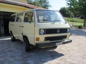 Image 1/40 of Volkswagen T3 Caravelle 2.0 (1987)