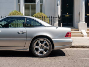 Bild 13/33 von Mercedes-Benz SL 600 (2002)