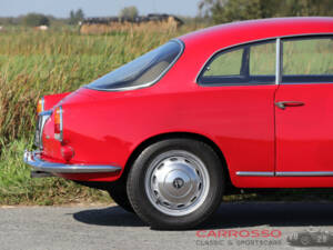 Bild 15/42 von Alfa Romeo Giulietta Sprint 1300 (1965)
