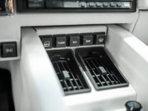 Image 21/50 of Lamborghini Countach LP 5000 S QV (1988)