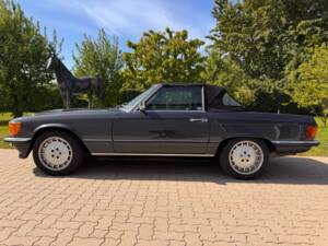 Imagen 75/93 de Mercedes-Benz 300 SL (1988)