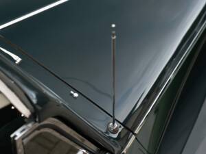 Bild 33/74 von Jaguar Mk V  3.5 Liter (1951)