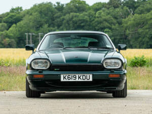 Image 4/45 de Jaguar XJRS 6.0 (1993)