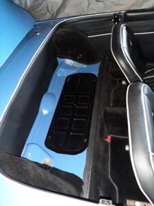 Image 11/13 of MG MGB (1965)