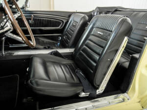 Bild 32/50 von Ford Mustang 289 (1966)