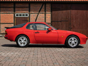 Image 12/36 de Porsche 944 (1987)