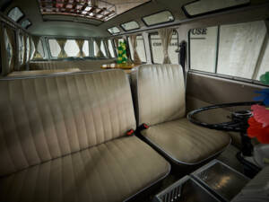 Image 40/75 de Volkswagen T1 Brasil &quot;Samba&quot; (1970)