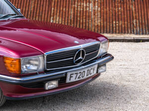 Immagine 17/36 di Mercedes-Benz 300 SL (1989)