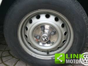 Image 2/10 of Alfa Romeo 2000 Berlina (1972)