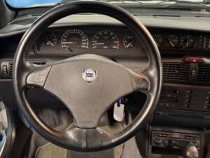 Image 26/49 of Lancia DELTA HPE 2.0 16V TURBO 3 (1997)