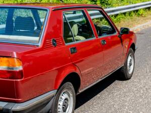 Imagen 30/50 de Alfa Romeo Giulietta 1.6 (1981)
