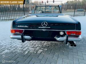 Image 8/20 de Mercedes-Benz 280 SL (1970)