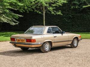 Afbeelding 3/40 van Mercedes-Benz 280 SL (1981)