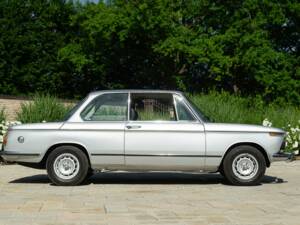 Image 5/50 of BMW 2002 tii (1975)