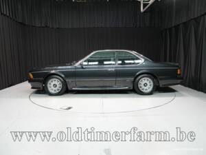 Image 8/15 of BMW M 635 CSi (1984)