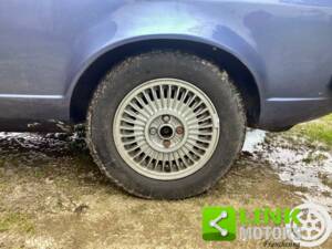 Image 9/10 of Alfa Romeo Alfetta GTV 2000 (1977)